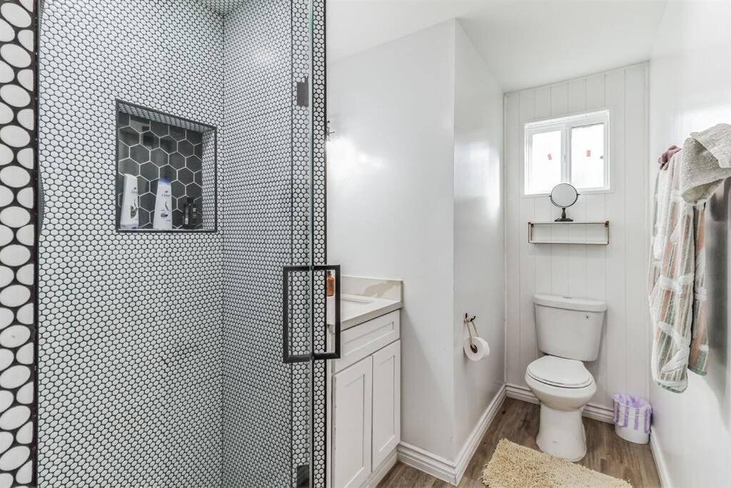 Modern City Ranch 3 Bdrm Family Home Access By Dirt Road Palmdale Εξωτερικό φωτογραφία